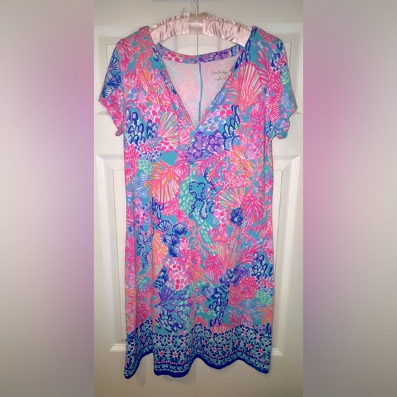 Lilly Pulitzer UPF 50+ Sophiletta Dress  Fished My Wish Multi Size Medium NWOT - Picture 9 of 10